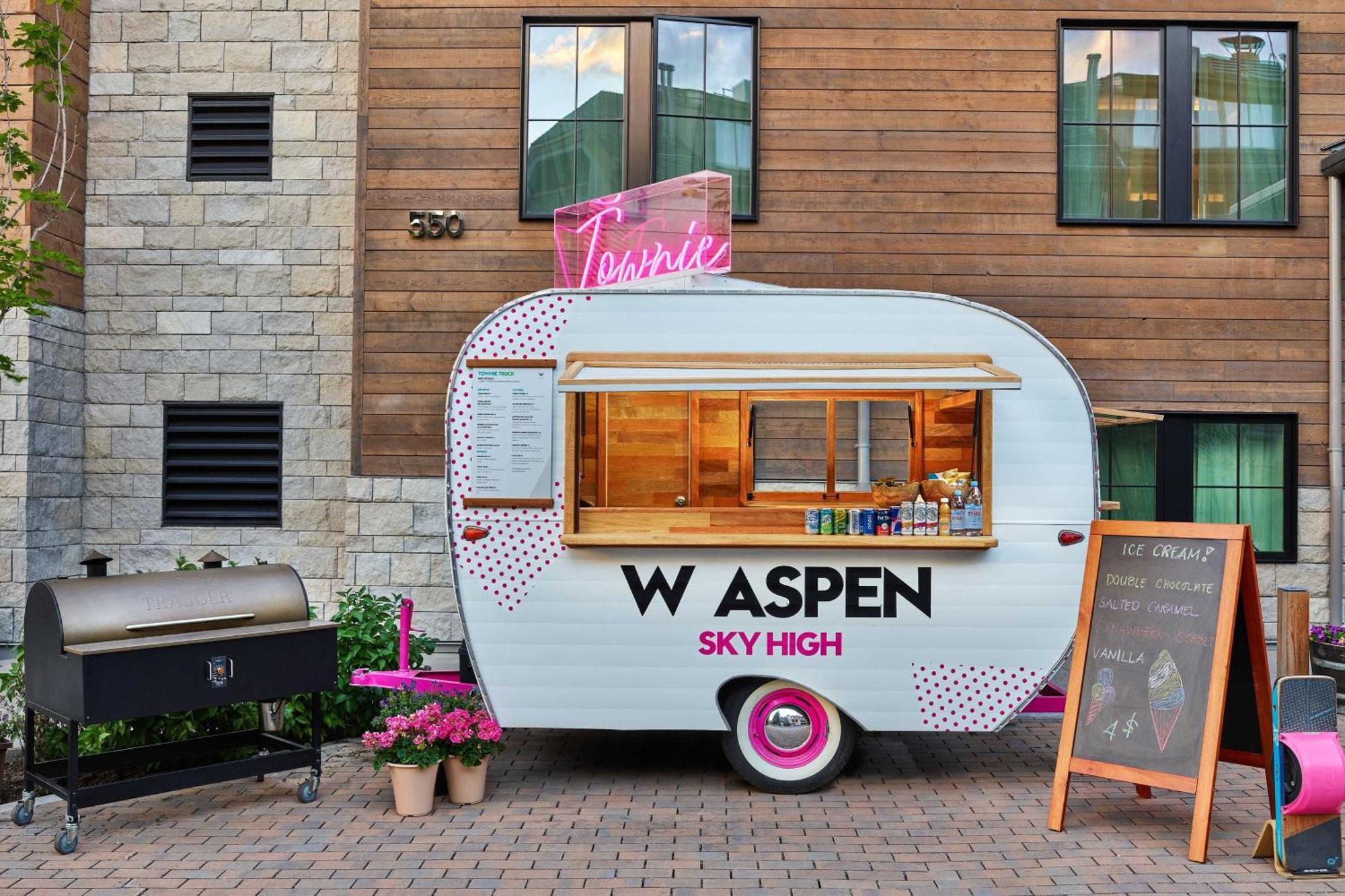 W Aspen Hotell Eksteriør bilde