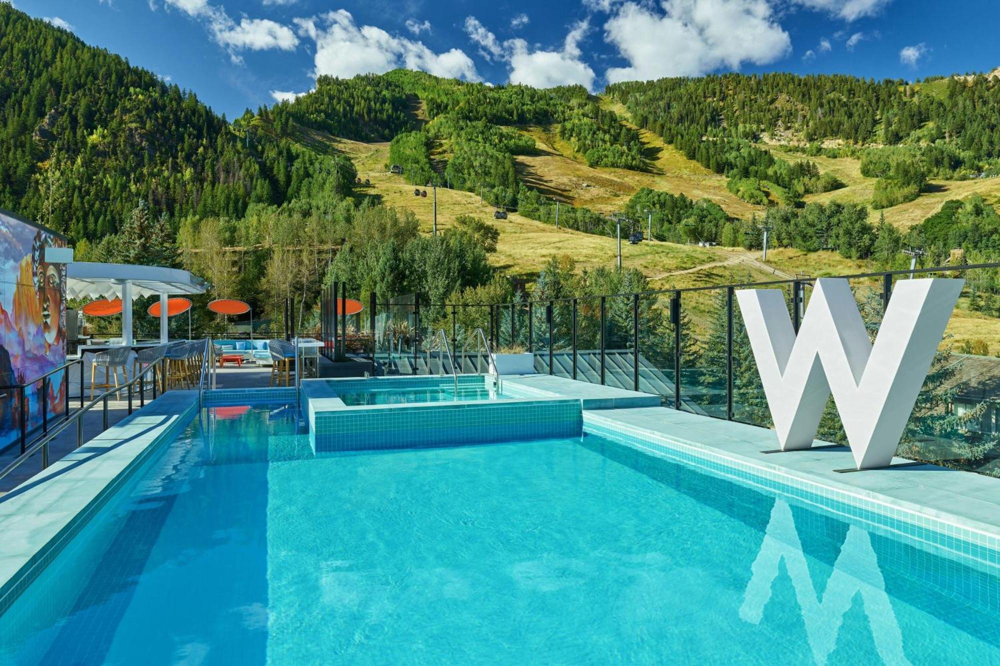 W Aspen Hotell Eksteriør bilde